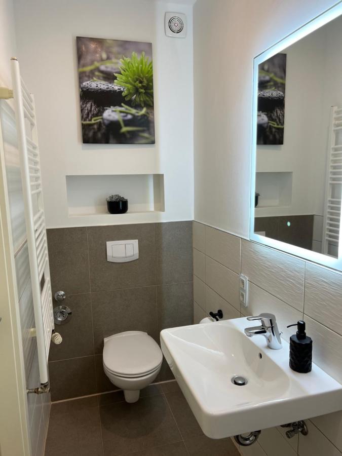 Exklusive 2 Zimmer Eg Wohnung Mit Balkon In Top Lage! BRE Exterior foto