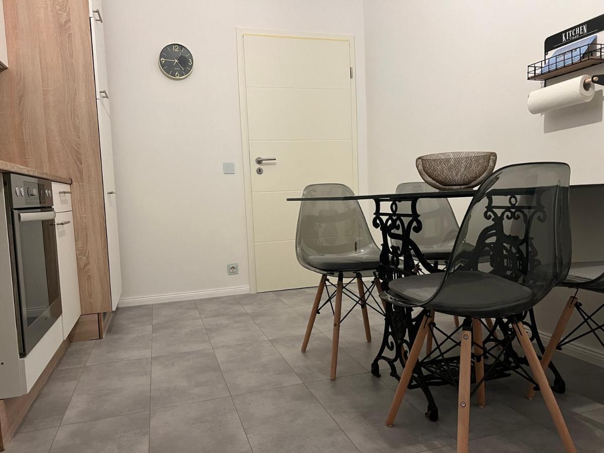 Exklusive 2 Zimmer Eg Wohnung Mit Balkon In Top Lage! BRE Exterior foto